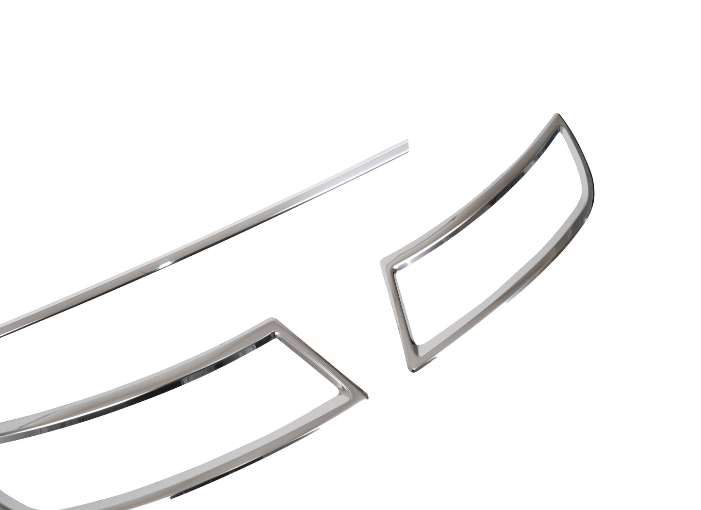 Skoda Superb Mk3 (2015-Present) Stainless Steel Chrome Rear Bumper Exhaust Frames with Center Sill Strip Set - 3 Pieces