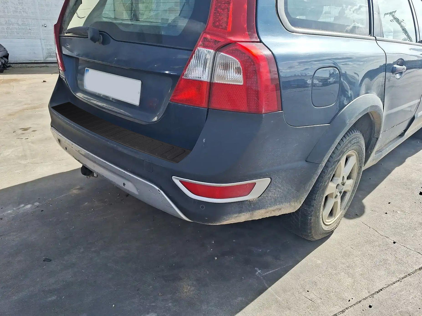 Volvo XC70 Cross Country Estate 2007-2016 Premium ABS Rear Bumper Protector Guard