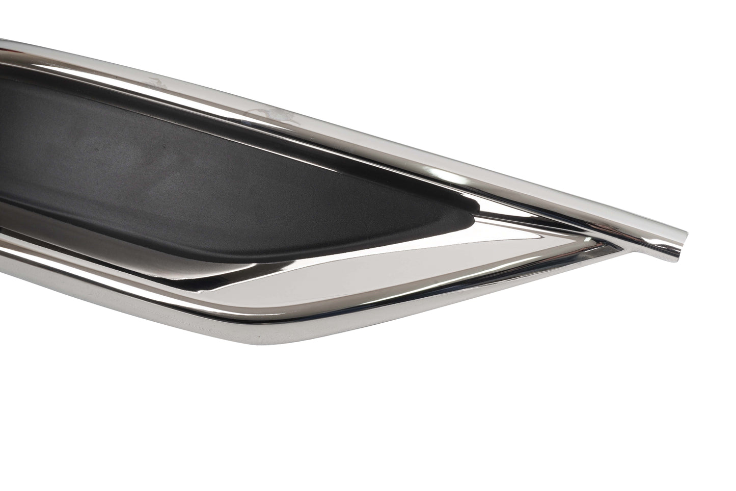 Volkswagen Tiguan Facelift (2020-2024) Stainless Steel Chrome Rear Bumper Exhaust-Look Diffuser Trims - 3 Pieces